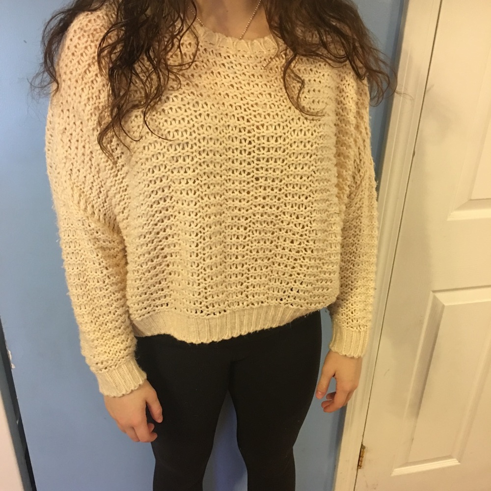 Cream sweater - Picture 2 of 2